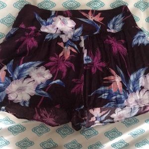 Patterned shorts